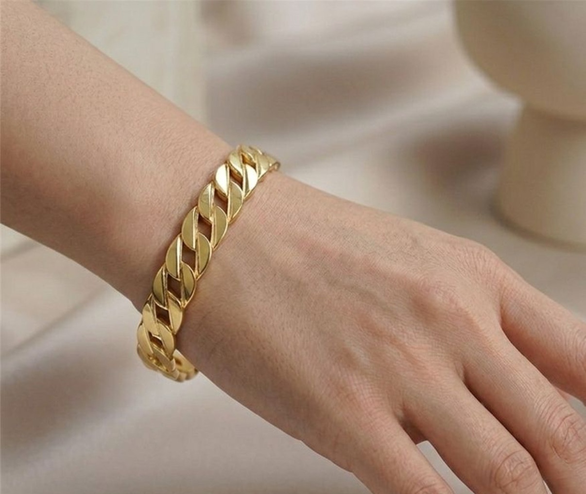 Golden Kadas (Y8KD-29)