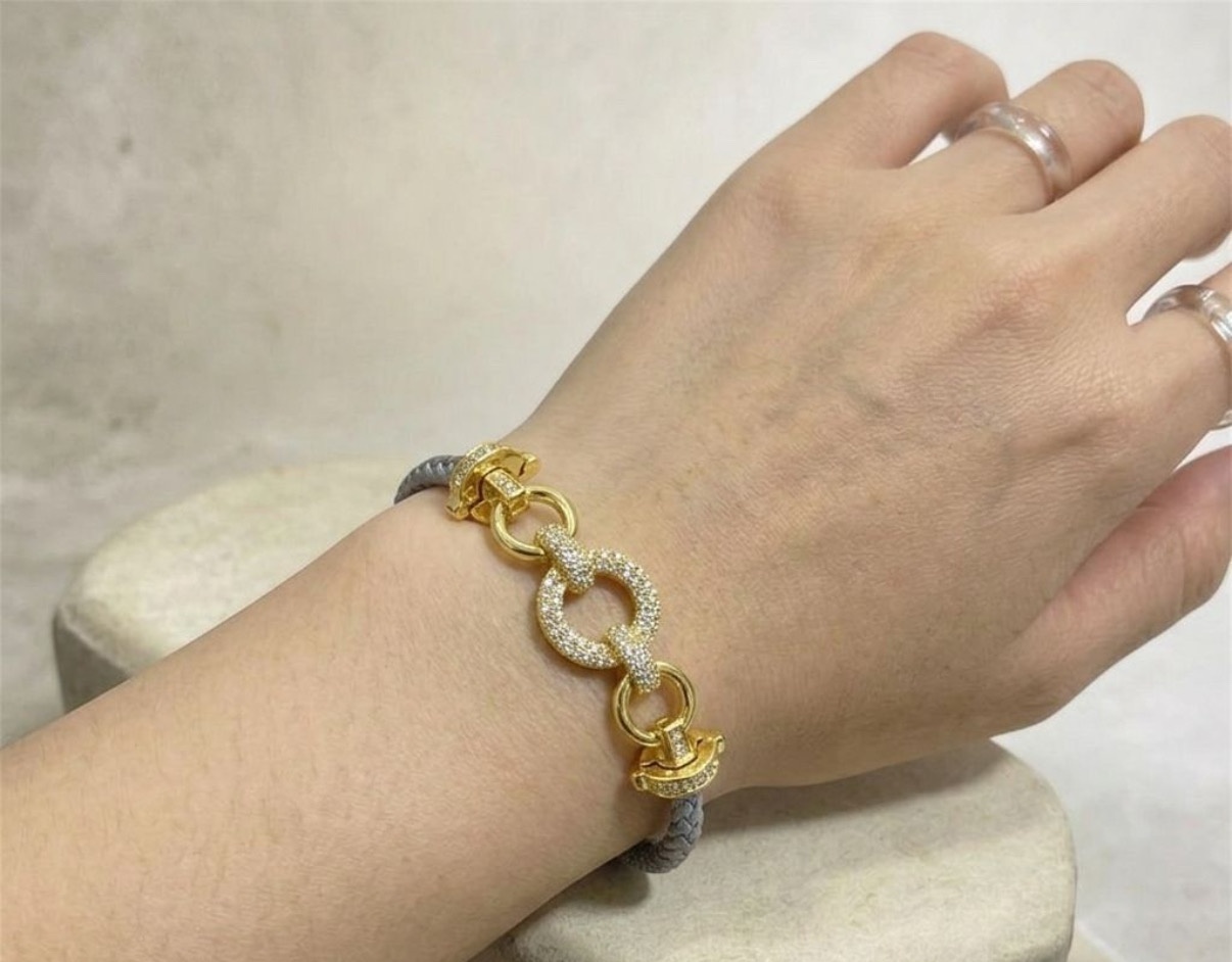 Golden Kadas (Y8KD-70(1))